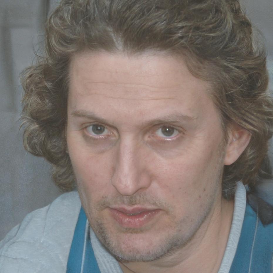 Portrait von Thomas Schneider, Spezialist für technische Umsetzung